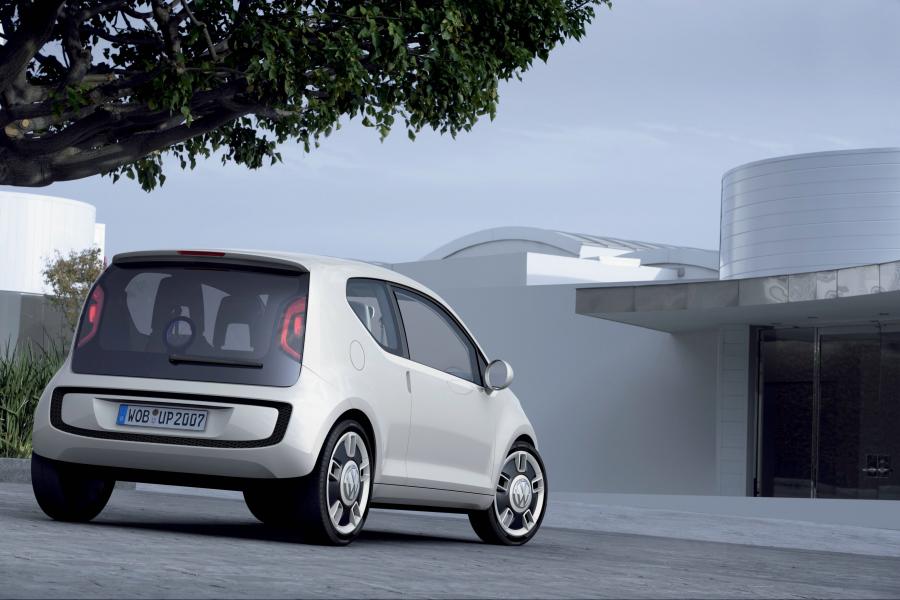  Volkswagen up! Concept 2007 года  (фото 8 из 27)